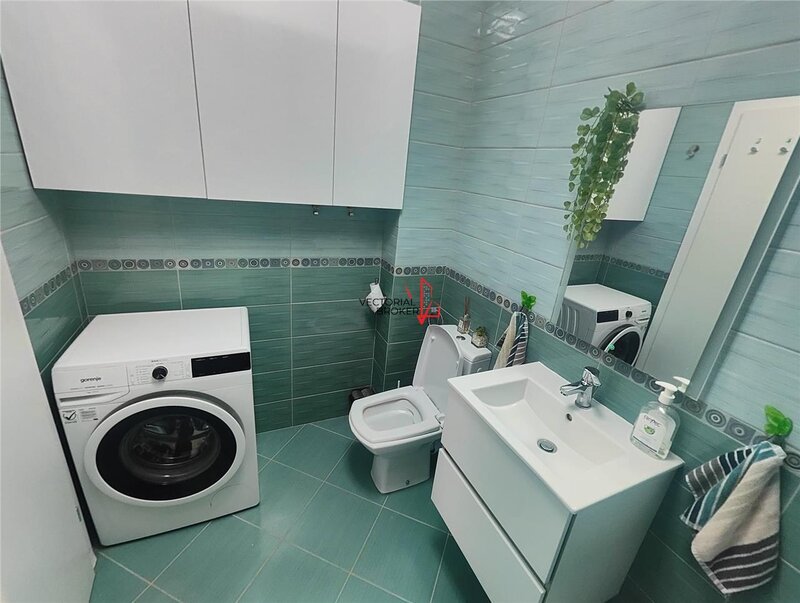 Ansamblul Sam Residence apartament 2 camere   curte 50 mp